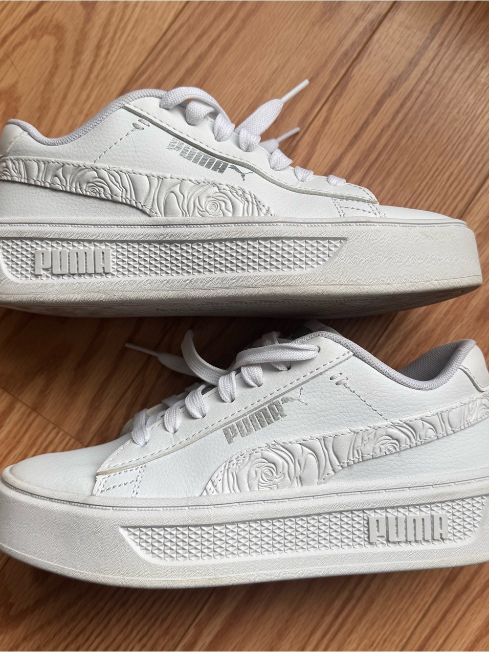 Puma White Low-Top Sneakers with Rose Detail - Picture 2 of 9
